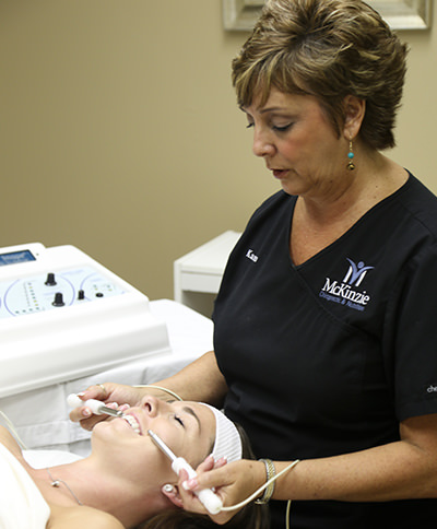 #1, Tyler, Texas, chiropractor, quality chiropractic to obtain wellness. We treat neck, back, arm, leg, & spinal or spine pain & numbness. We also treat headaches, migraines, sinus pressure, atlas, C1, upper clavical, subluxation complex, NUCCA, orthospinology, nervous system, muskuloskeletal, immune system, balanced body, misalignment, brain, healing messages, postural distortion, nutrition, nutritional consultation, process free living, healthy eating, whole food nutrition, whole food supplements, vitamin supplementation, omega-3 oil, digestion, heartburn, acid reflux, weight-loss, lose weight, detoxification, detox